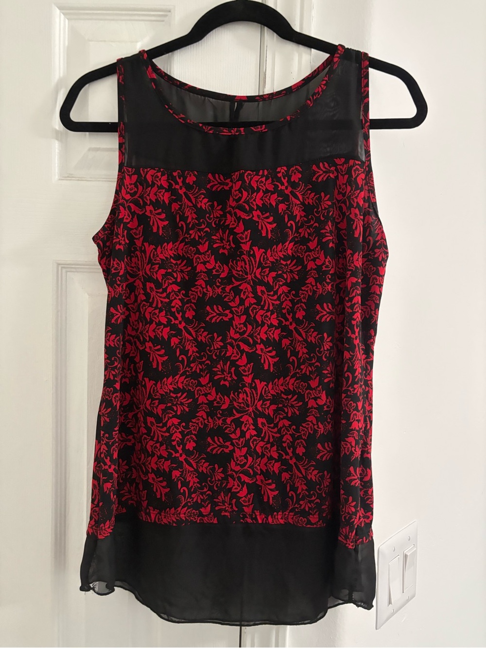 Black & Red Floral Sleeveless Chiffon Top